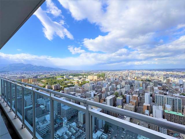 住戸からの眺望写真  写真撮影日：2026-10-02