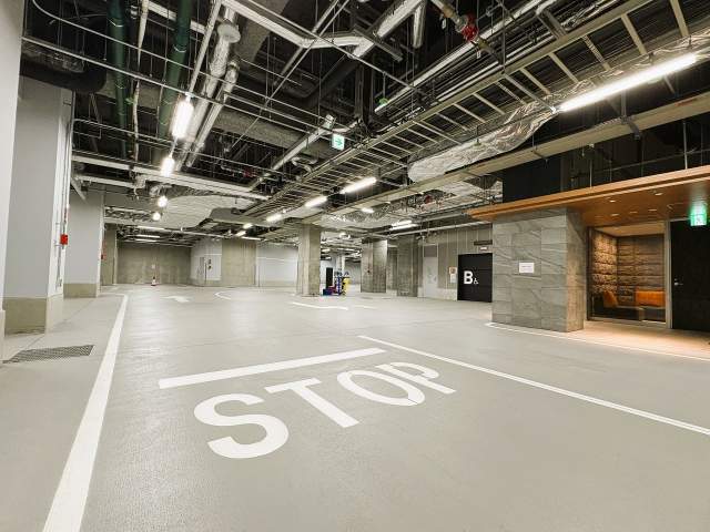 駐車場(共用設備)  写真撮影日：2026-10-07