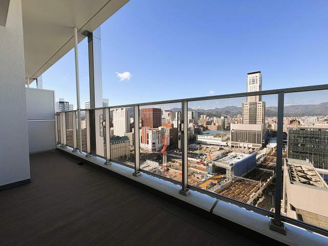 バルコニー  写真撮影日：2026-10-07