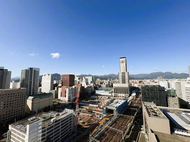 住戸からの眺望写真  写真撮影日：2026-10-07