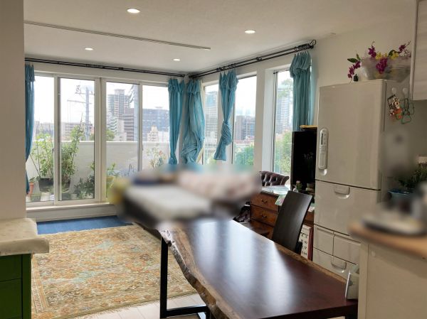 リビング  写真撮影日：2023-03-01