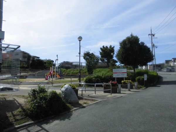 自由が丘中公園 700m 写真撮影日：2023-06-08 