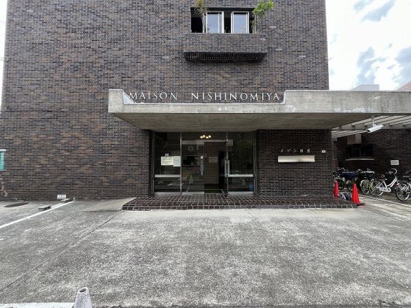 エントランス  写真撮影日：2025-01-17