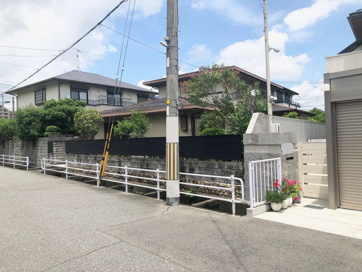 土地外観（古屋あり）：撮影年月：2024年7月