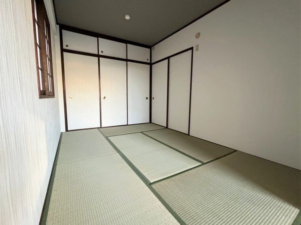 リビング以外の居室  写真撮影日：2024-11-08