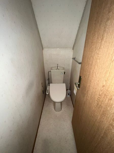 トイレ  写真撮影日：2024-10-19