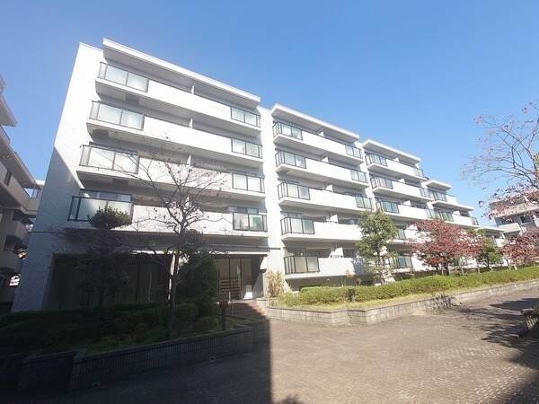 1階部分につき、階下への生活音の影響を気にする必要がありません。LDは防音工事が施されています。