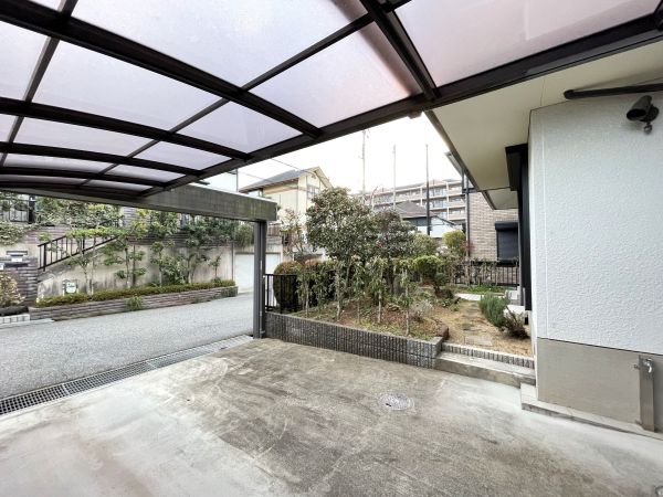 駐車場  写真撮影日：2025-01-11