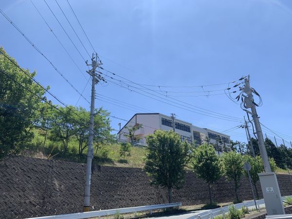 神戸市立大原中学校 990m 写真撮影日：2025-03-21 