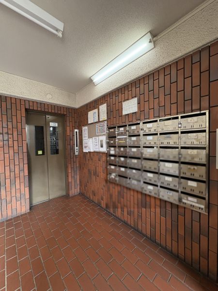 エントランス  写真撮影日：2025-01-31