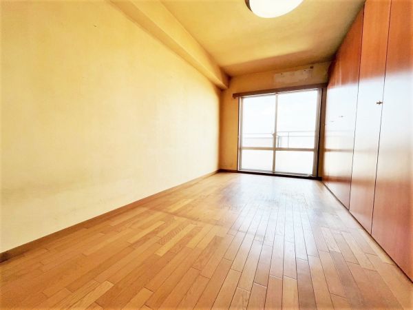 リビング以外の居室  写真撮影日：2025-03-01