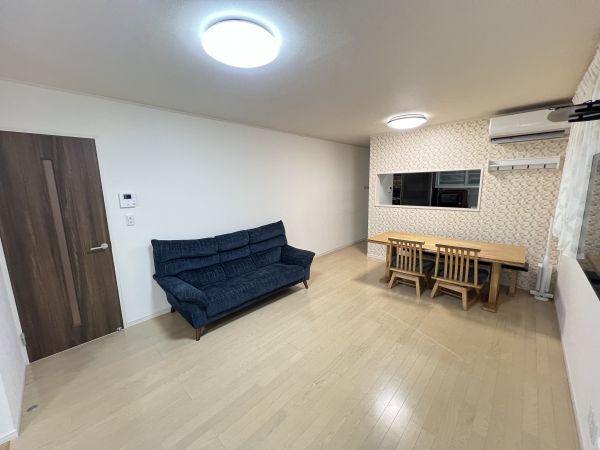 リビング  写真撮影日：2025-03-16