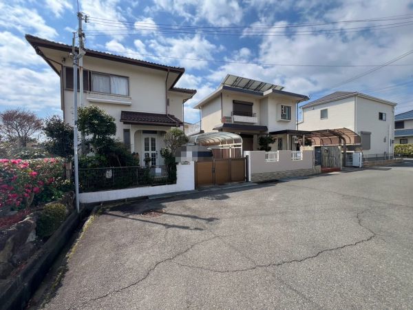 前面道路含む現地写真  写真撮影日：2025-03-24