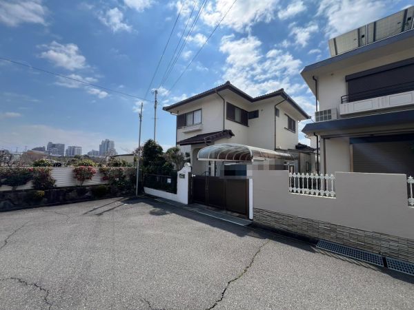 前面道路含む現地写真  写真撮影日：2025-03-24