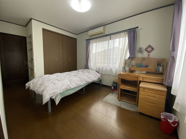 リビング以外の居室  写真撮影日：2025-04-06