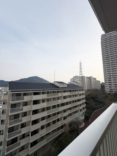 住戸からの眺望写真  写真撮影日：2025-02-27