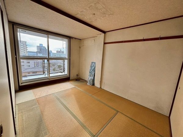 リビング以外の居室  写真撮影日：2025-04-12
