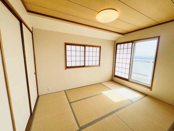 リビング以外の居室  写真撮影日：2025-03-31