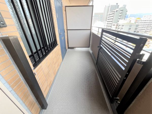玄関  写真撮影日：2025-04-28