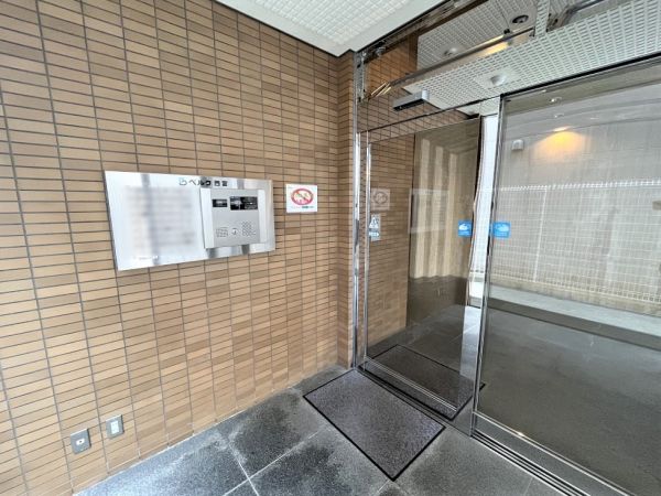 エントランス  写真撮影日：2025-04-28