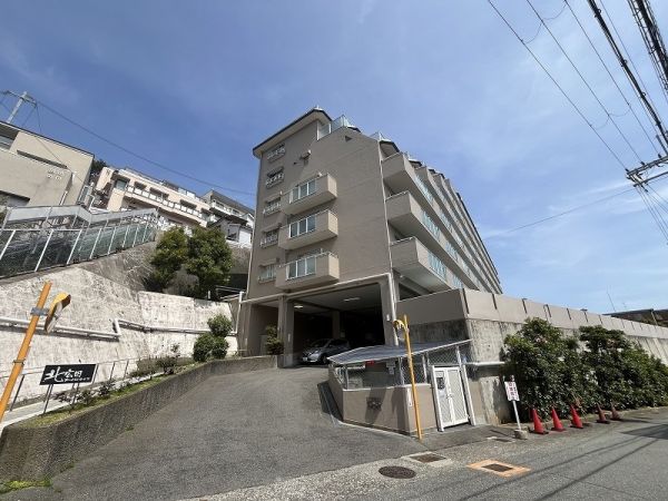 現地外観写真  写真撮影日：2025-04-12