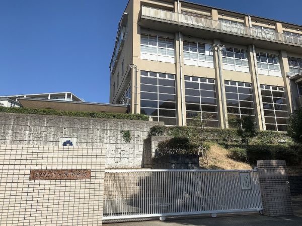 市立上ケ原中学校 1100m 写真撮影日：2025-04-12 