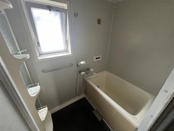 浴室  写真撮影日：2025-03-03