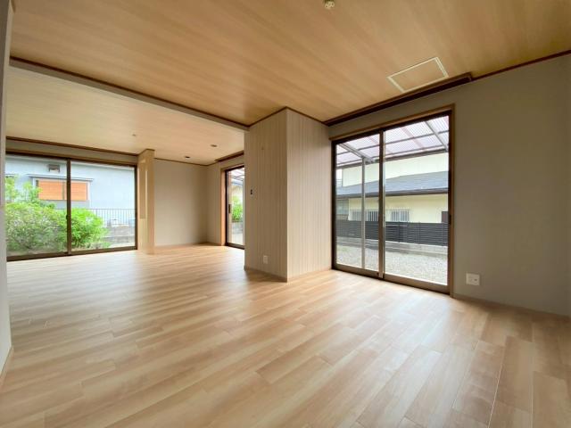 リビング  写真撮影日：2025-05-26