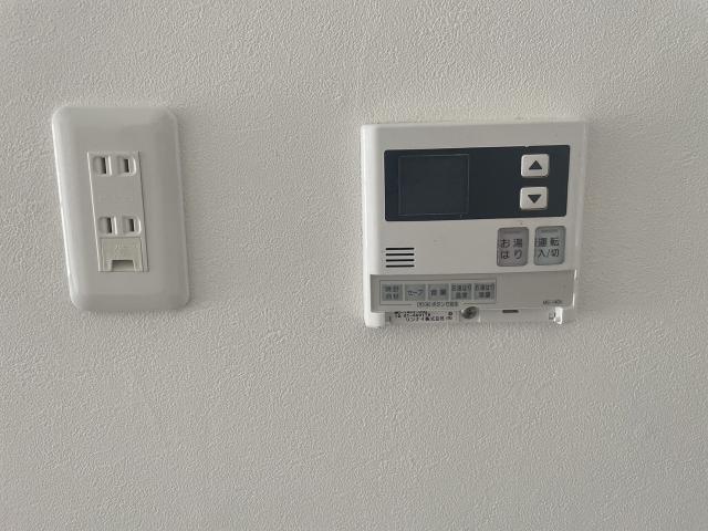 発電・温水設備 給湯器リモコン  写真撮影日：2025-07-20