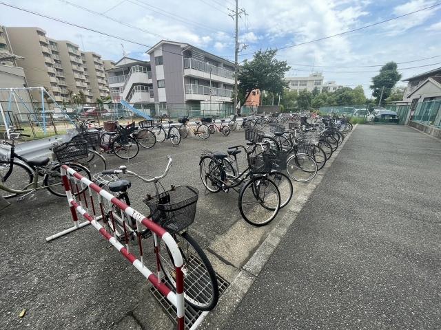 その他設備 駐輪場  写真撮影日：2025-07-20