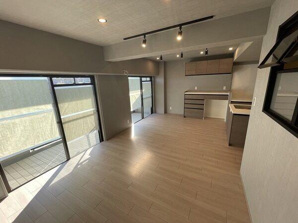 ※販売対象に家具・調度品は含まれません。