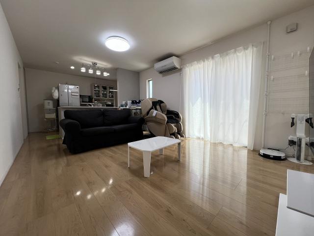 リビング  写真撮影日：2025-07-07