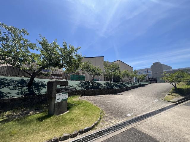 太山寺中学校 120m 写真撮影日：2025-07-13