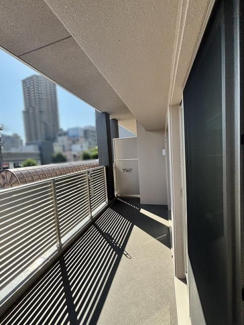 バルコニー  写真撮影日：2025-07-17