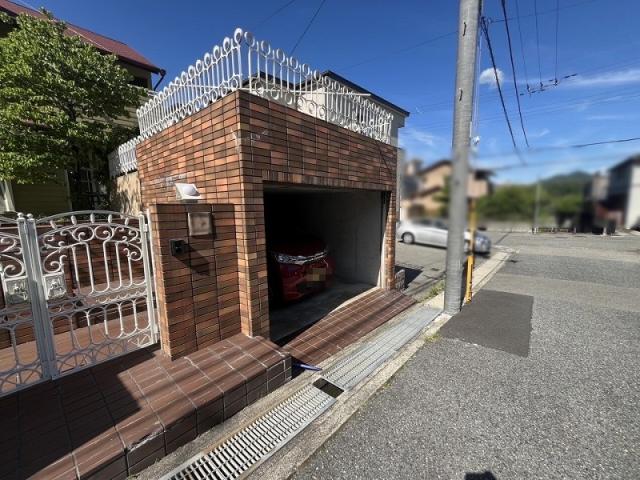 前面道路含む現地写真  写真撮影日：2025-07-28