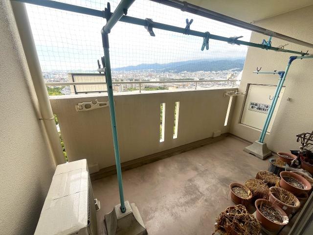 バルコニー  写真撮影日：2025-08-09