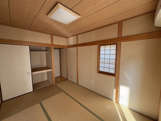 リビング以外の居室  写真撮影日：2025-08-24