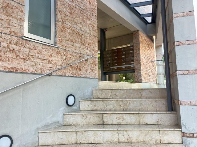 エントランス  写真撮影日：2025-09-01