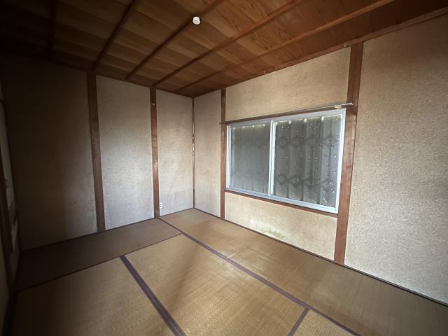 リビング以外の居室  写真撮影日：2025-09-05