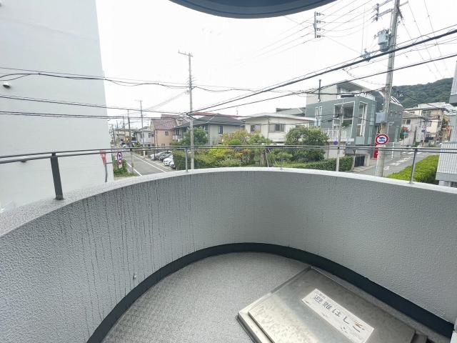 バルコニー  写真撮影日：2025-09-25