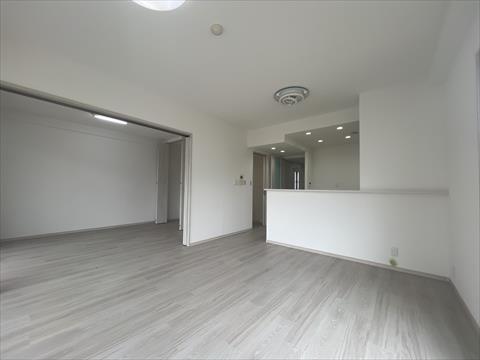ＬＤＫ約１４．５帖