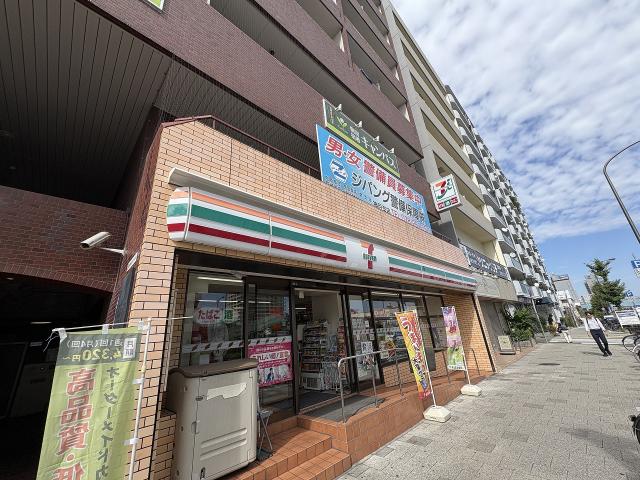 セブンイレブン神戸脇浜町3丁目店 145m 写真撮影日：2025-10-01