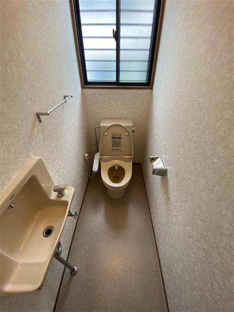 トイレ  写真撮影日：2025-10-04