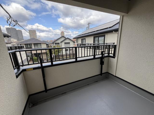 バルコニー  写真撮影日：2025-10-05