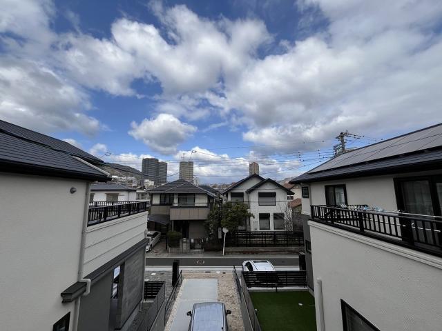 住戸からの眺望写真  写真撮影日：2025-10-05