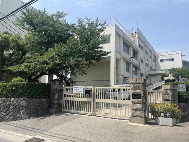 市立宝梅中学校 1700m 写真撮影日：2025-10-05