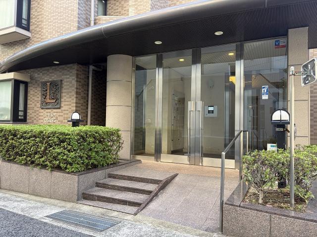 エントランス  写真撮影日：2025-10-05