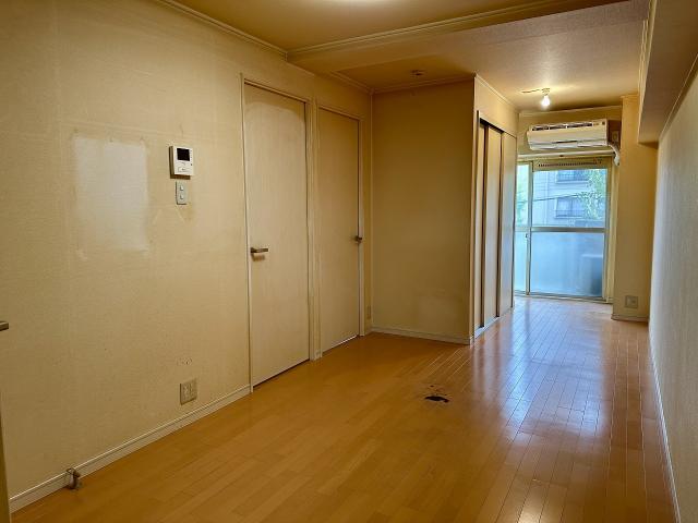 リビング  写真撮影日：2025-10-12