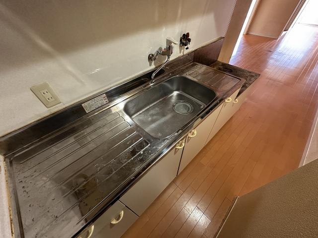 キッチン  写真撮影日：2025-10-12