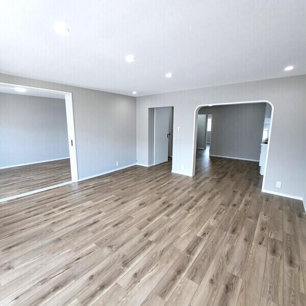 2025年10月に水回りや給湯器、建具の新調、全室クロス・フローリングの張替などが実施されました。